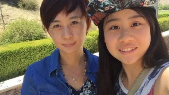 美国华裔女孩凭借一篇感人作文 获八所常春藤盟校录取