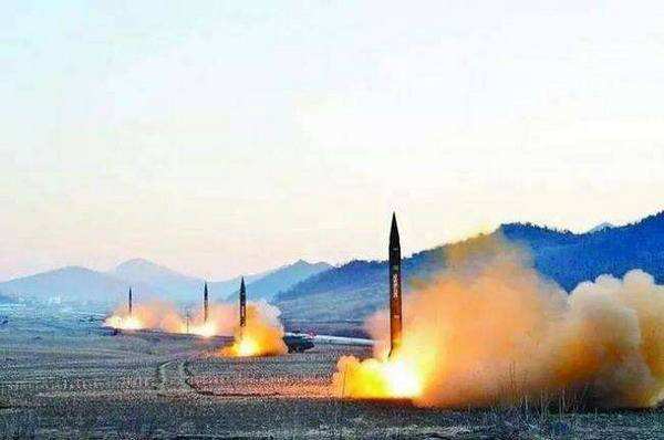 朝鲜试射导弹.jpg