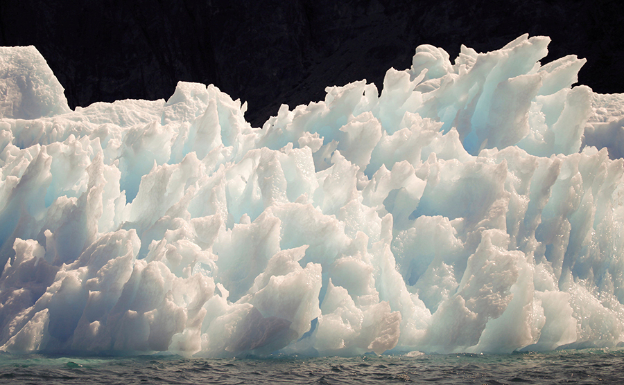 The UAE wants to drink ice water, so they have to transport an iceberg from Antarctica.jpg