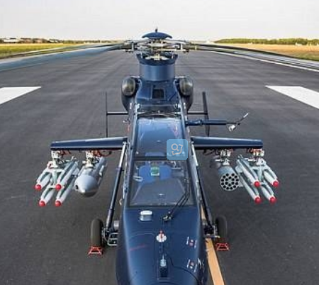中国炫耀新的武装直升机.png