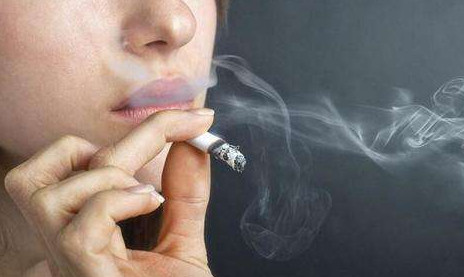 研究表明 吸烟会损害胎儿肝脏
