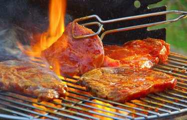 研究表明 食用明火烤肉会致癌