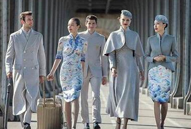 Beautiful cry! Hainan Airlines has launched a stylish cheongsam version of flight attendant uniforms! .jpg