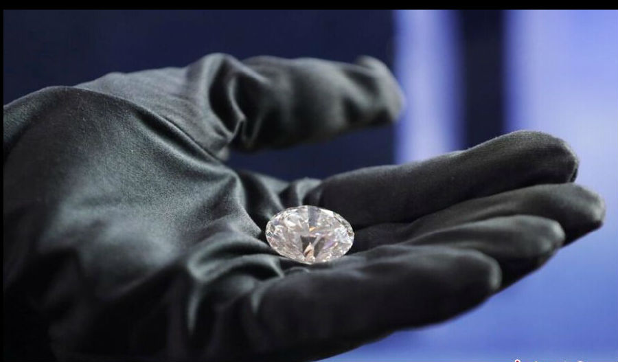 俄罗斯最昂贵钻石网上拍卖.jpg