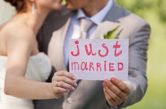 新研究表明 已婚人士不再比单身人士健康.jpg