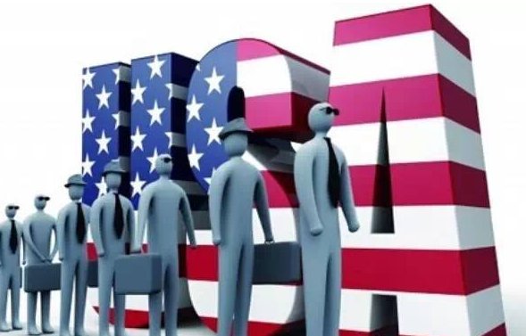 The U.S. immigration reform plan announced that the number of green cards issued may be halved.jpg
