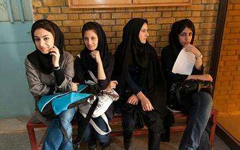 以貌取人? 伊朗教育部门禁止丑人当老师!