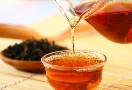 研究显示 红茶和绿茶一样有助于减肥