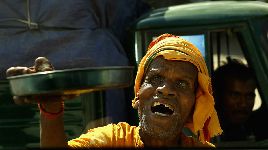 为迎接伊万卡到访 印度海得拉巴围捕乞丐.jpg