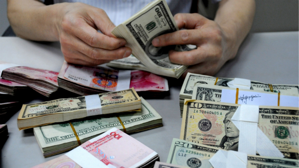 In the first half of the year, foreign banks’ lending to China hit a record high .jpg