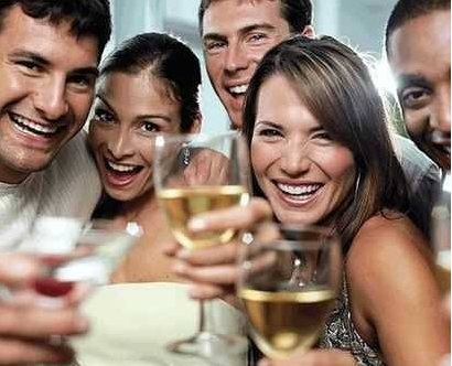 研究显示 喝酒能让你的外语更流利