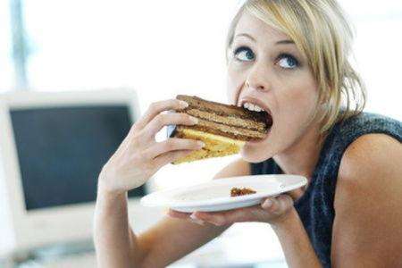 Studies have shown that eating too fast or susceptible to metabolic syndrome.jpg