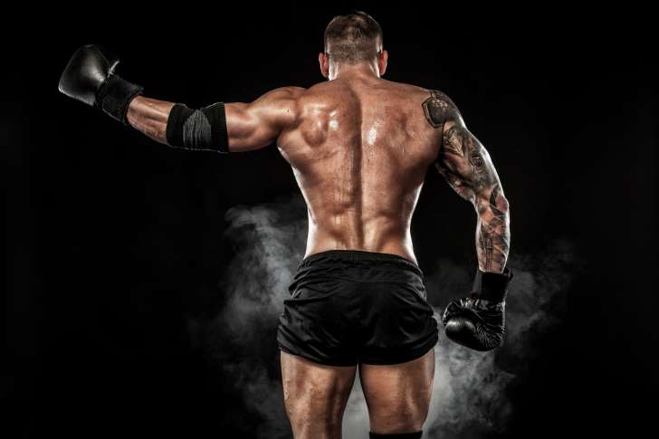 Women prefer men who look stronger.jpg