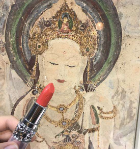 Come to a Bodhisattva lipstick of the same style? Approach the other side of the thousand-year-old Mogao Grotto! .jpg