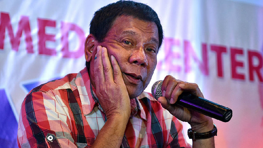 The Philippines revokes the operating license of online media criticizing Duterte.jpg