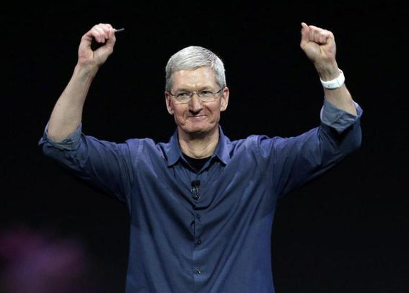 赚翻了! 苹果CEO库克年度总收入过亿美元!