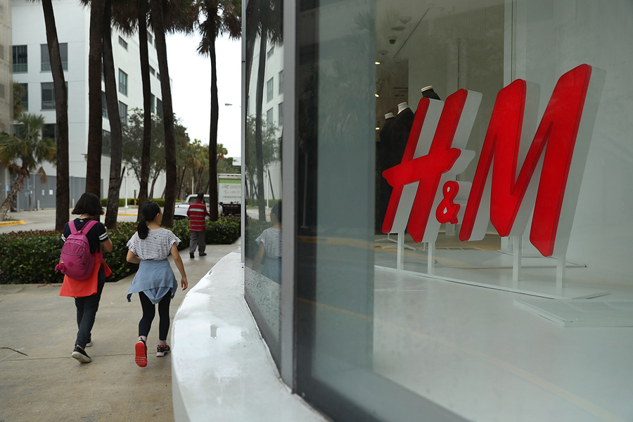 H&M wants to turn to racial discrimination in one position.jpg
