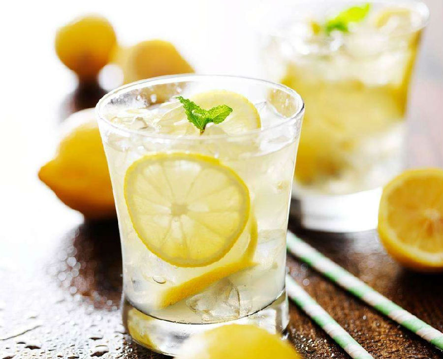 柠檬水真的能让你更健康.jpg