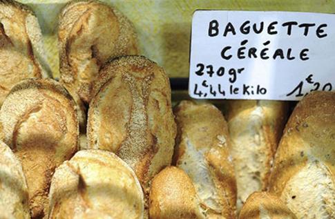 法国面包师被罚款2万 只因一周工作了7天!