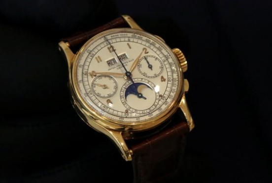 埃及国王古董手表以91万美元的价格拍卖