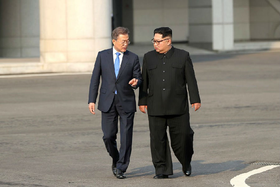 The predecessors have all failed. Can Moon Jae-in reach peace with North Korea? .jpg