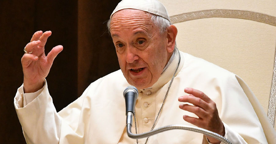 罗马教皇警告全球顶级石油公司
