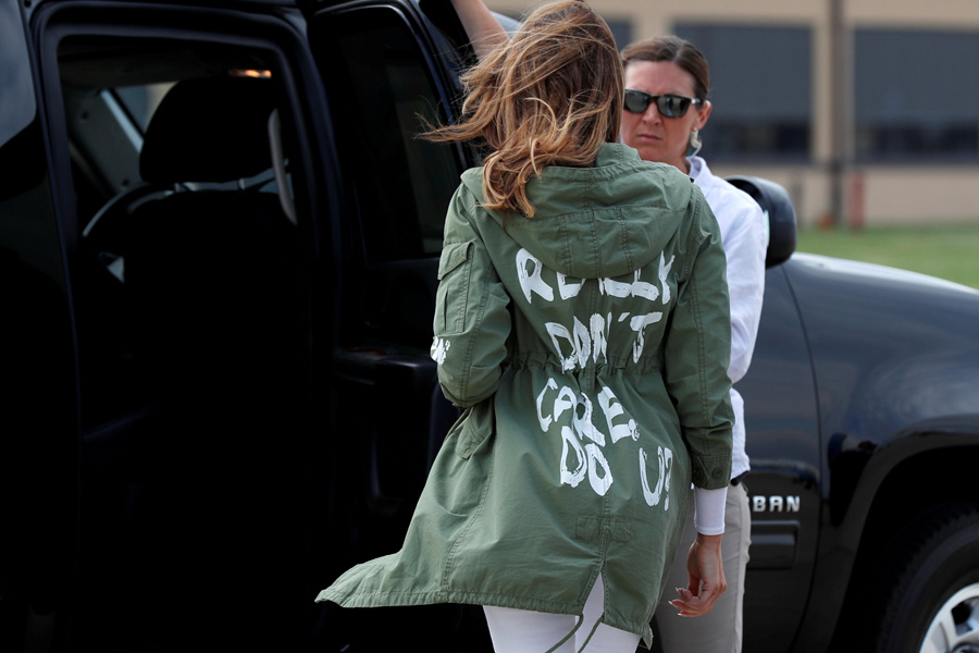 Is a coat ridiculed by all the people? What did Trump’s wife wear? .jpg