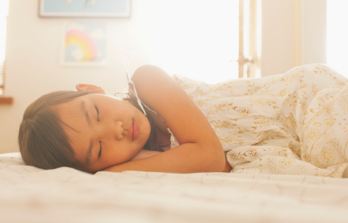 The study found that sleep deprived teenagers are more susceptible to heart disease.jpg