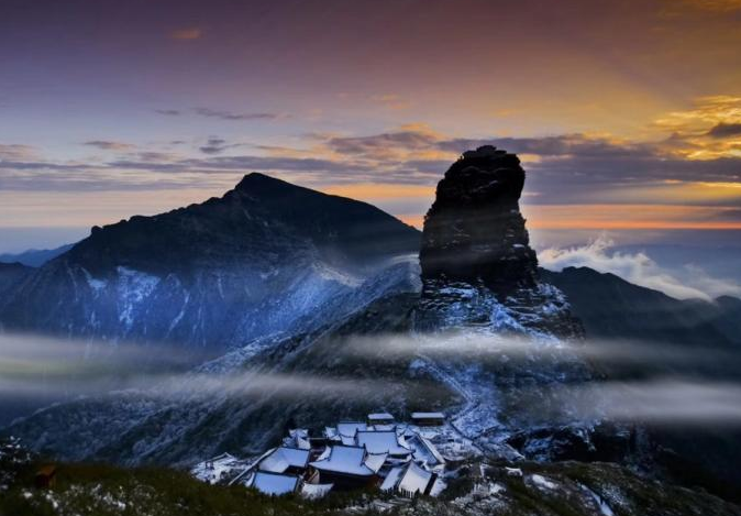 Fanjing Mountain in Guizhou was included in the World Heritage List.jpg