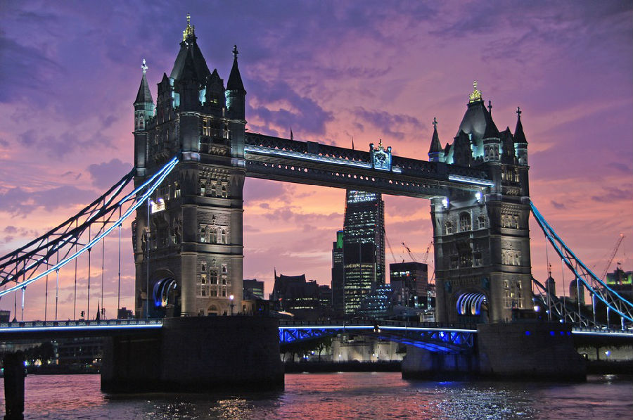 Good news! Many well-known attractions in London are connected to Alipay! .jpg