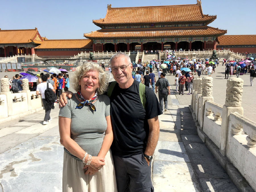 After retirement, they traveled to 80 countries in 5 years.jpg