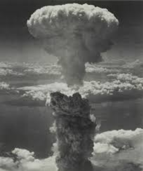 二战第一颗原子弹