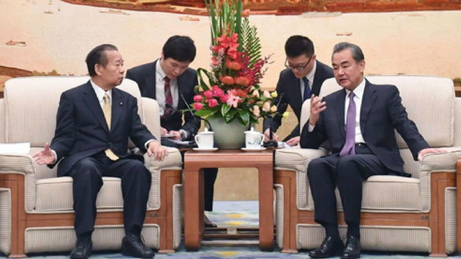 Foreign Minister Wang Yi meets Toshihiro Nikai, Secretary-General of the Liberal Democratic Party of Japan.jpg