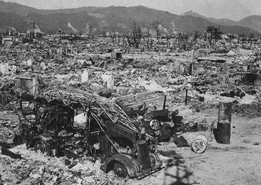 原子弹爆炸后的日本