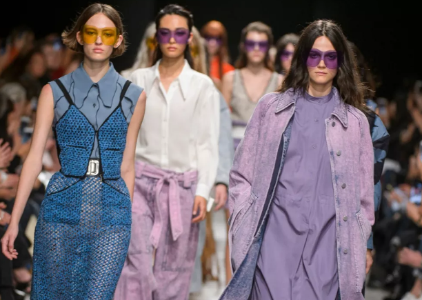 用fashion形容时髦 也太土了吧!