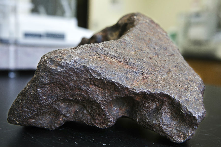 The American man used rare meteorite fragments to reach the door for decades.jpg