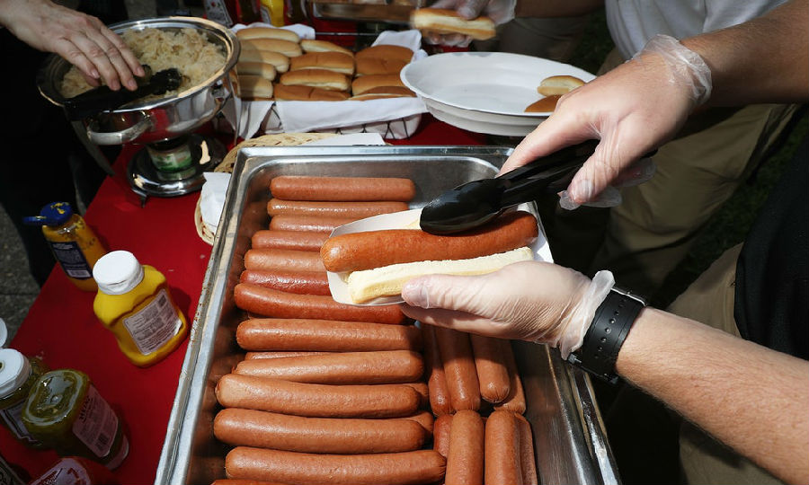 Eating processed meats may increase the risk of breast cancer.jpg