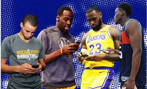 Curry James, the NBA boss may also be a mobile phone control like you! .jpg
