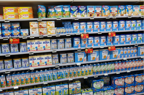 CRI News Report:外国进口奶粉打开中国市场