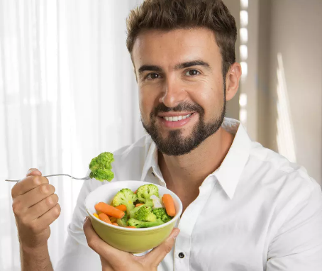 研究显示 男人多吃蔬菜和水果会提高记忆力