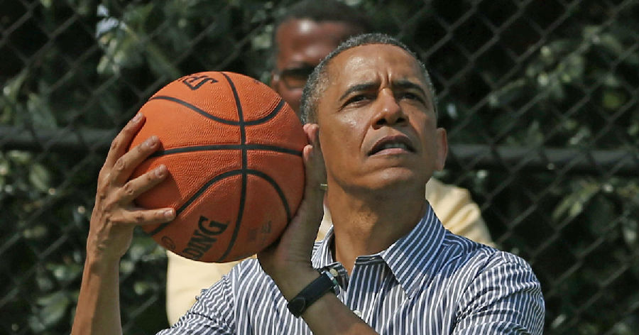Former US President Barack Obama will join forces with the NBA??! .jpg