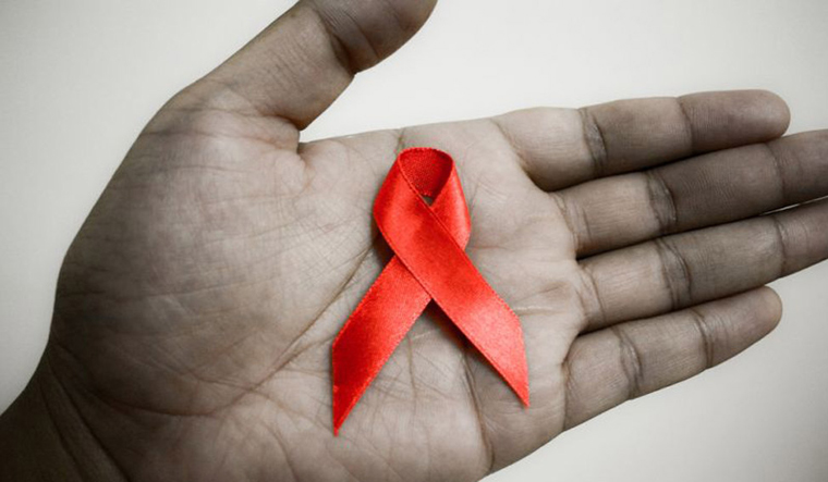 治愈艾滋病:英国病人 (2).jpg