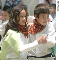 Students in New Mexico perform a traditional Hispanic dance