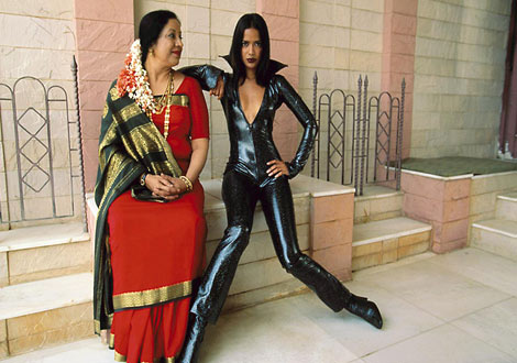 纱丽和紧身连衣裤,孟买,印度,1999