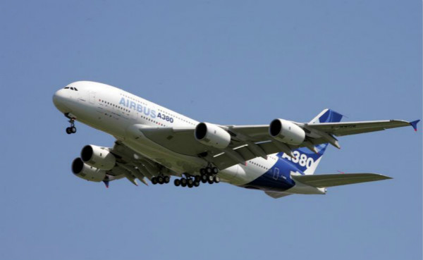 npr讲解附字幕:空客a380客机将于2021年停产 将影响3500个工作岗位